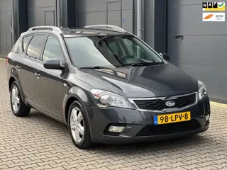 Kia Cee'd 1.4 CVVT X-ecutive Bj010 Navi Lmv Clima