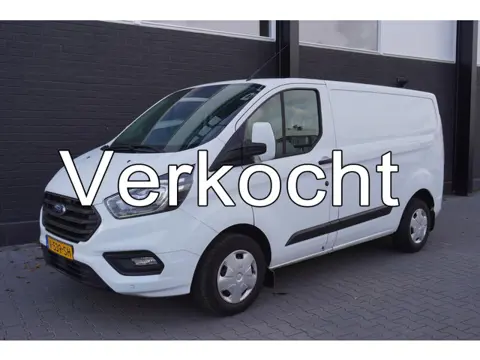 Ford Transit Custom 2.0 TDCI EURO 6 - Airco - Cruise - PDC - € 13.950,- Excl.