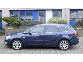 Opel Astra Sports Tourer 1.4 Turbo Sport