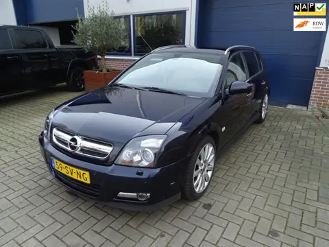 Opel Signum 3.2 V6 Elegance