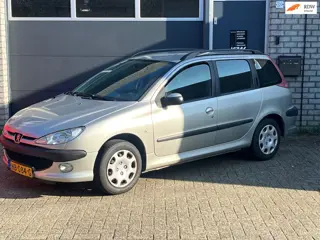 Peugeot 206 SW 1.4 One-line APK 30-10-2026