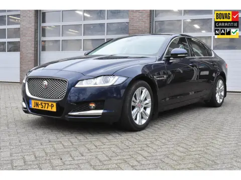Jaguar XF 2.0 Portfolio