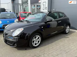 Alfa Romeo MiTo 1.4 AIRCO | PARKSENSOR | LICHTMTL VELGEN | NIEUWE APK |