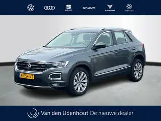 Volkswagen T-Roc 1.5 TSI 150pk Sport Navigatie (bj 2021)