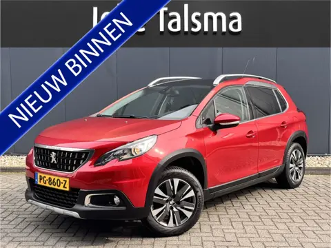 Peugeot 2008 1.2 PureTech Allure | Panoramadak | Trekhaak | Cruise Control | Apple carplay