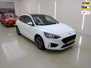 Ford Focus 1.0 EcoBoost 155PKHybrid ST Line X Business+adap-Cruise+Led+Navigatie+Pano-dak+vitrual+Ca