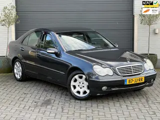 Mercedes-Benz C-klasse 180 Elegance | Automaat | Trekhaak | Cruise | Airco | Goed onderhouden |