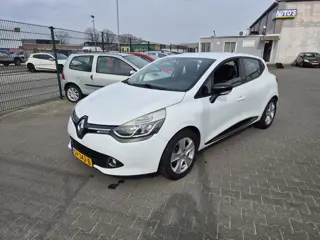 Renault Clio Renault Clio 1.5 dCi ECO Expression-5DRS-NAVI