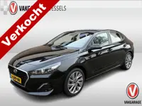 Hyundai i30 Fastback 1.4 T-GDI Comfort Automaat | PDC | Camera | Trekhaak |
