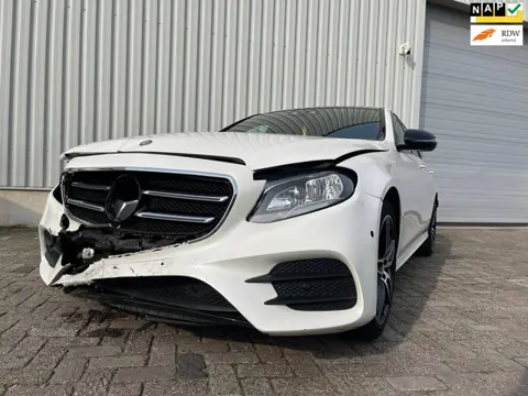 Mercedes-Benz E-klasse 200 - Front Schade - Start Niet - BPM