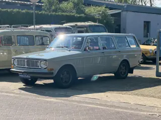 Volvo 145 De Luxe, Virgo velgen, trekhaak, deels nieuw gespoten