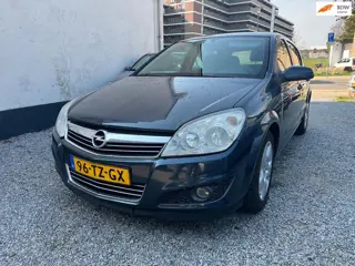 Opel Astra 1.6 Temptation