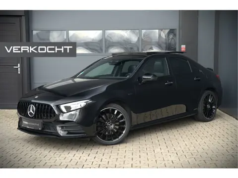 Mercedes-Benz A-Klasse 250 e Premium Plus | Panoramadak | Ambiance Verlichting | Stoelverwarming | C