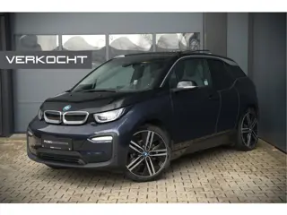 BMW i3 Executive Edition 120Ah 42 kWh | Panoramadak | Stoelverwarming | Adaptive Cruise Control | Na