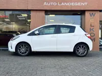 Toyota Yaris 1.5 VVT-i Comfort | Radio | Trekhaak | LM-velgen | Airco