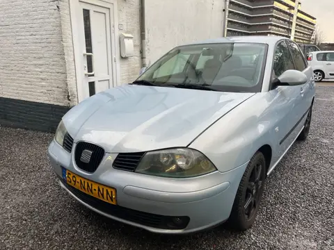 Seat Ibiza 1.4-16V Signo