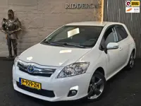 Toyota Auris 1.8 Full Hybrid Executive Business|GARANTIE|AUTOMAAT|CRUISE|PARKSENS|NAVI|VELGEN|BLUETO