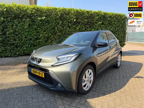 Toyota Aygo X 1.0 VVT-i S-CVT first
