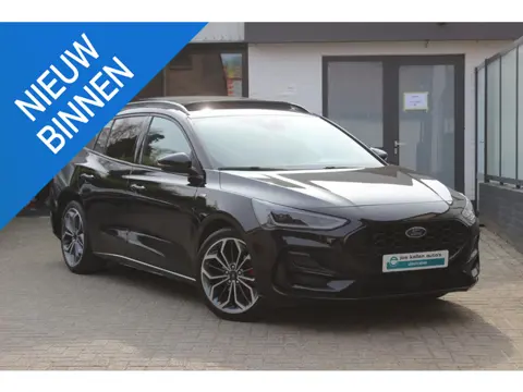 Ford Focus Wagon 1.0 EcoBoost Hybrid ST Line X Driver Ass Pack, Winter Pack, Elek Trekhaak, 18", Pan