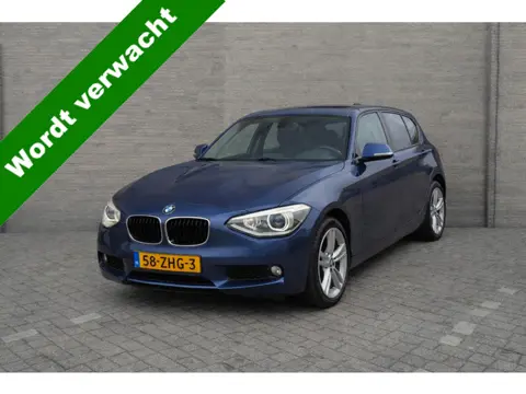 BMW 1-serie 114i Upgrade Edition | Airco | Navi | Leder | PDC | Elec.spiegel |