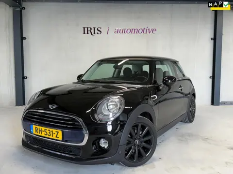 Mini Mini 1.5 Cooper - Airco - Cruise Control - 1e Eig - PDC - Bluetooth