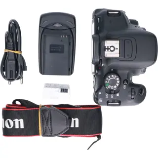 Tweedehands Canon EOS 700D - Body CM4772