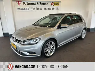 Volkswagen Golf 1.5 TSI Highline Automaat | Panoramadak | Digital dashboard | Keyless | Adaptieve cr