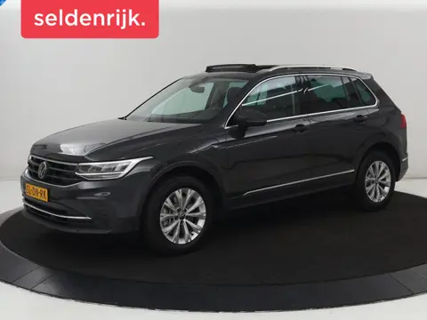 Volkswagen Tiguan 1.4 TSI eHybrid Comfortline | Panoramadak |  Camera | Carplay | Adaptive cruise | 
