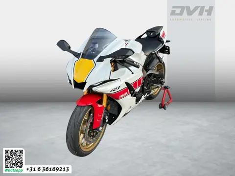 Yamaha R1 60th Anniversary