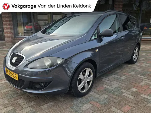 Seat Altea XL 1.6 Clubstyle 4x nieuwe banden, nieuwe remblokken + schijven voor! net grote beurt geh