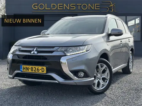 Mitsubishi Outlander 2.0 PHEV Business Edition 2e Eigenaar,Navi,Camera,Trekhaak,Keyless,Halfleder-Al
