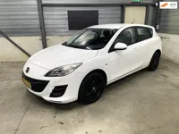 Mazda 3 1.6 Business Plus 2e eigenaar full option xenon Navi PDC stoelverwarming RVM