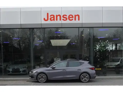 CUPRA Leon 1.4 e-Hybrid VZ Black Edition | PANO | LEDER | CARPLAY | MATRIX LED | CAMERA | MEMORY | A