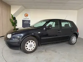 Volkswagen Golf 1.6-16V Comfortline Airco
