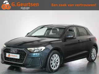 Audi A1 Sportback 30 TFSI Advanced epic Stoelverwarming, Apple Carplay/Android Auto, Camera, Digital