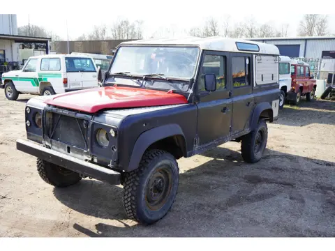Land Rover Defender 110 Stationwagon (bj 1988)