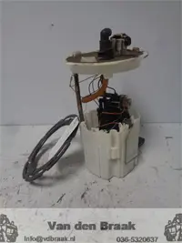 Opel Astra 5drs Hatchback 1.4 Turbo 2009-2015 Electrische benzinepomp