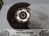 Volkswagen Touran 1.4 TSi 2006-2010 Fusee rechts voor