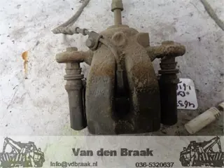 BMW 3 serie E90 316i 2005-2012 Remklauw rechts achterzijde