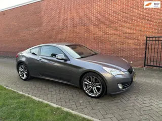 Hyundai Genesis 3.8 V6 Clima Leder Stoelverw
