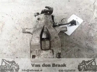 Renault (Grand) Scenic 2003-2009 Remklauw rechts achter