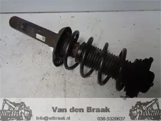 Volkswagen Golf 1.4 TSi 2008-2012 Schokbreker voorzijde