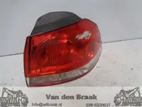 Volkswagen Golf Hatchback 2008-2012 Achterlicht rechts buitenzijde
