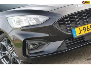 Ford Focus Wagon 1.0 EcoBoost ST Line Business | Panther black | Winterpack/LaneAssist/Cruise/LMV