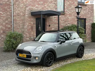 Mini Mini 1.5 Cooper Business Panoramadak Navi