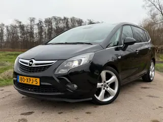 Opel Zafira Tourer 1.4 Cosmo / Automaat / Navigatie / Leder / Stoelverwarming / Perfect onderhouden 