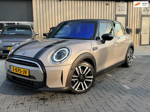 Mini Mini 1.5 Cooper | Facelift | automaat | led