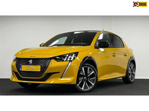 Peugeot 208 1.2 PureTech GT*DealerOh*Automaat*Navi*Camera*Carplay*DigiDisplay