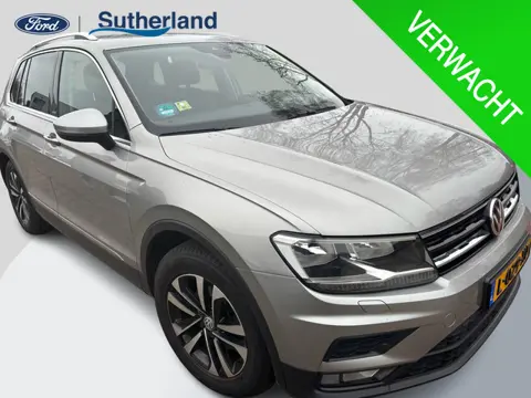 Volkswagen Tiguan 1.5 TSI ACT Highline | 150pk | Trekhaak | Stoelverwarming | Parkeersensoren Voor &