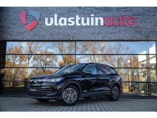 Volkswagen Tiguan Elegance 1.5 eTSI , Sfeerverlichting, Massagestoelen, 360-graden camera,